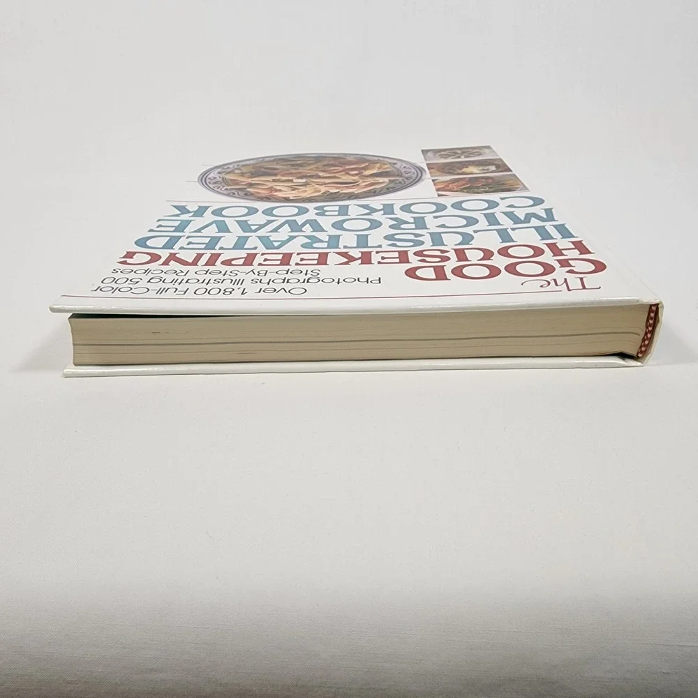 VTG The Good Housekeeping Illustrated Microwave Cookbook Hardcover 500 Recipes‎